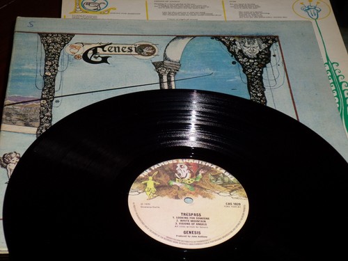Genesis trespass lp 33 - genesis,