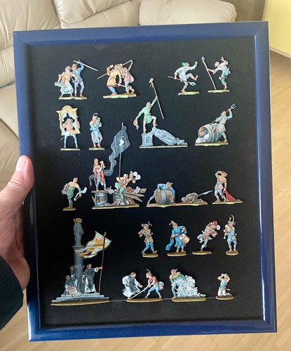Statuine latta piatte - in, 30