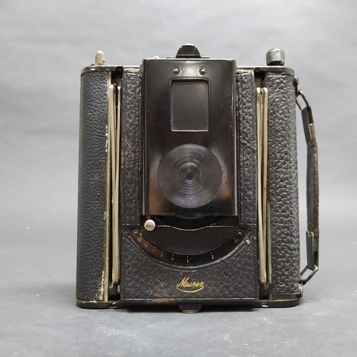 Rara macchina fotografica - , a