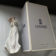 Statuina ceramica Lladro Il