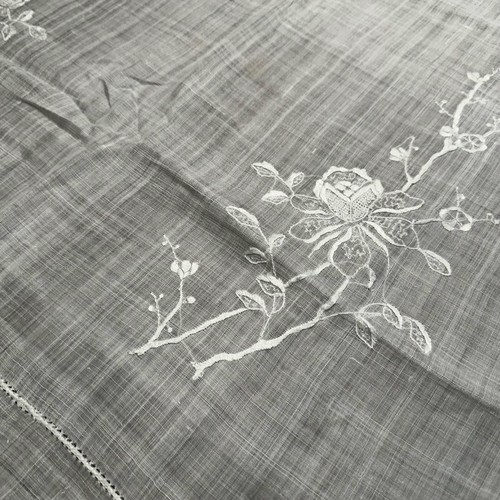 Tovaglia vintage ricamata fine