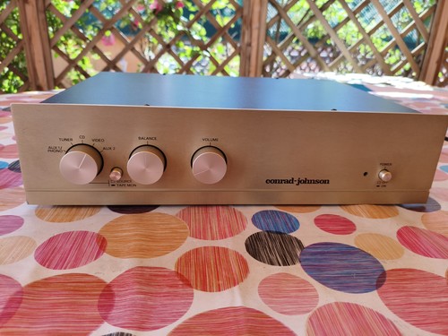 Preamplificatore valvolare