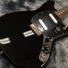 Squier by Fender Player II