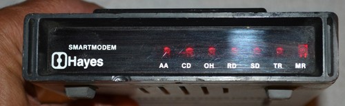 Microcomputer smartmodem hayes - microcomputer,