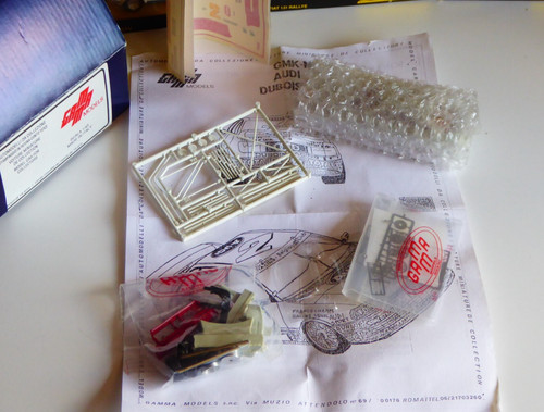 Gamma kit audi 80 4 - 1/43,