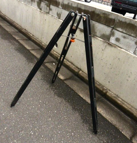 Goto kogaku treppiede lungo - treppiede, in