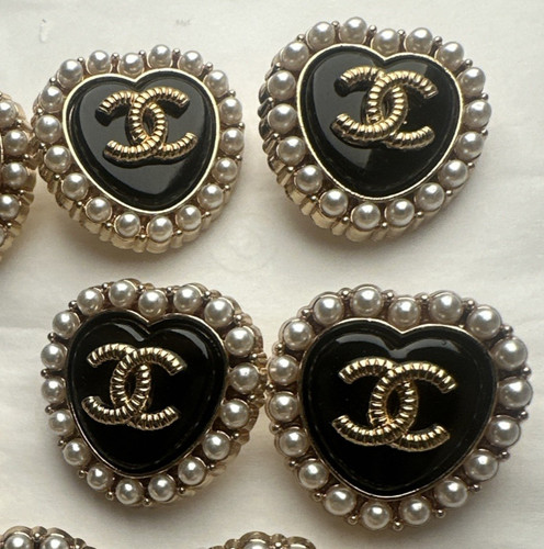 Chanel buttons mm - chanel,