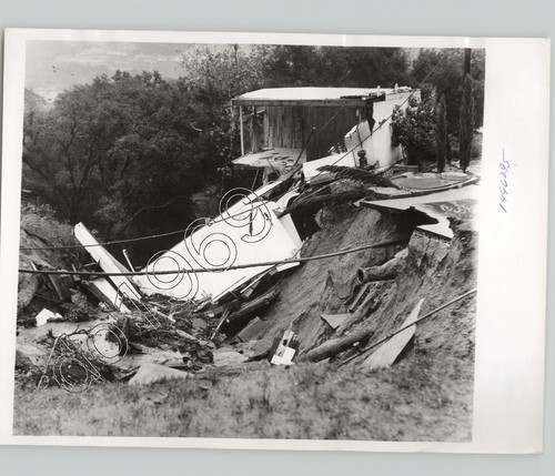 Mudslide distrugge casa - mudslide,