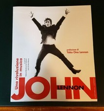 BEATLES : John LENNON * Una rivoluzione in musica * Libro di 270 pag. Mai Aperto