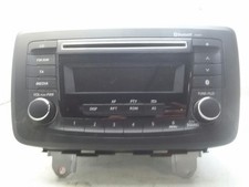 Suzuki Baleno display radio