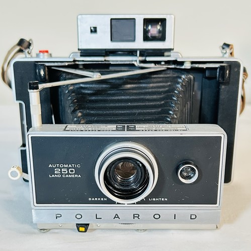 Polaroid 250 land camera - polaroid,