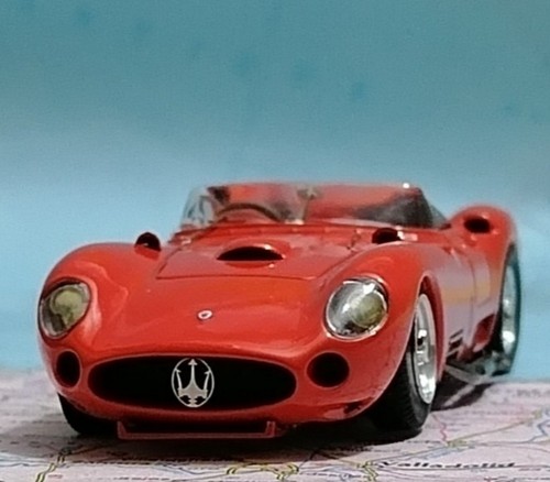 Maserati 450 4500 v8 - 450,