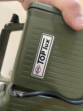 Faro portatile ricaricabile TopluxImpermeabile - doppio fascio luminoso