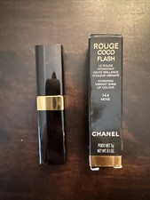 144 Move CHANEL Rouge Coco