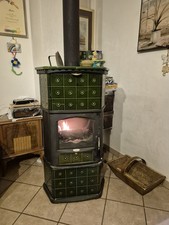 Stufa A Legna In Ghisa Rivestita Di Piastrelle Verdi  Marca Lincar Modello...
