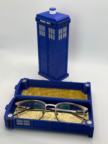 Doctor who tardis - doctor,