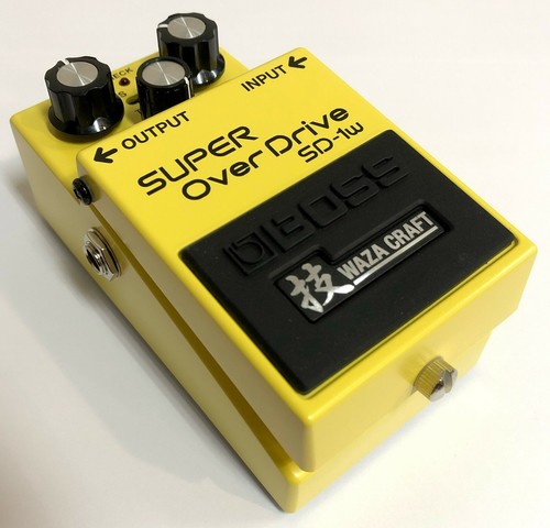 Pedale per chitarra usato boss - per,
