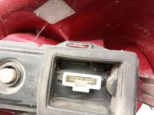 6350Q6 piloto trasero