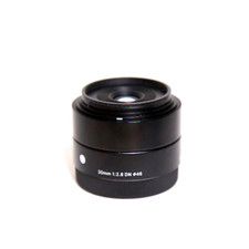 Sigma 30 mm f/2.8 DN ART per