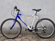 Urban/Hybrid su base Scapin,4 Vel.,telaio 54 M,ricondizionata e personalizzata.