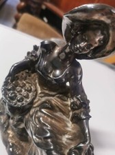 statua armani stile cacciapuoti dama argento