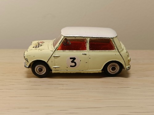 Corgi toys 227 morris - morris, mini
