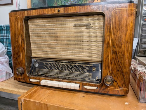 Grundig 4010 radio receiver - radio,