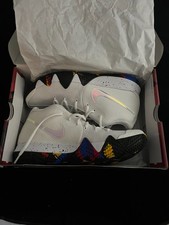 Nike Kyrie 4 Confetti Bianco