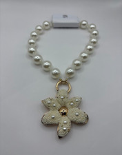 Collana perle ciondolo fiore -