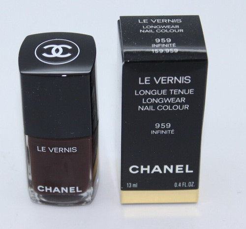 Chanel vernis longue - le,