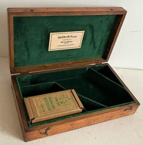 Antique case take - to, a