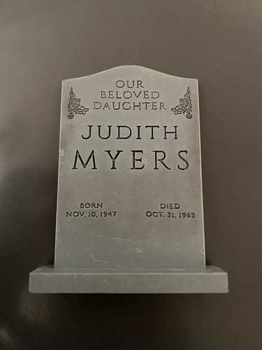 Neca halloween judith myers - judith,