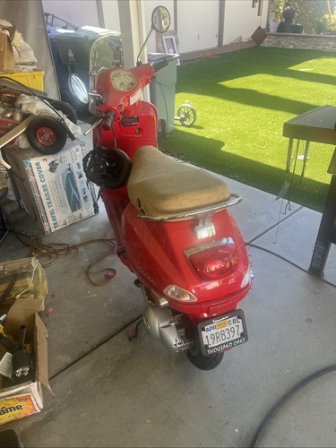 Vespa piaggio operation - vespa,