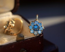 Orecchini a Monachella Dorato