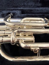 YAMAHA YAH-203S corno alto