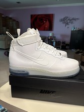 Size 11 - Nike Air Force 1