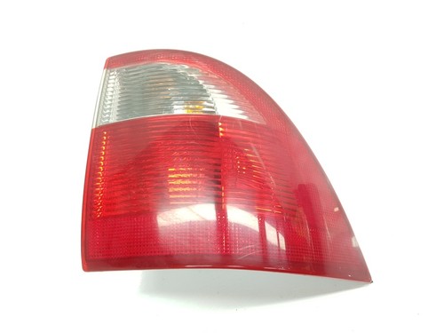5142260 faro posteriore destro
