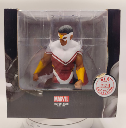 Falcon bust statua marvel - ,