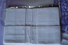 Lenzuola matrimoniale ricamo a