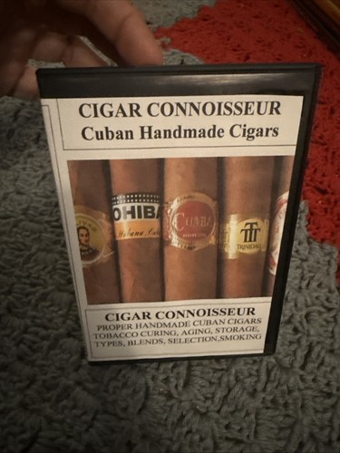 Cigar connoisseur - /,