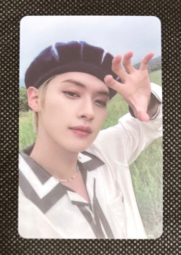 Stray kids skz lee know - know, noeasy