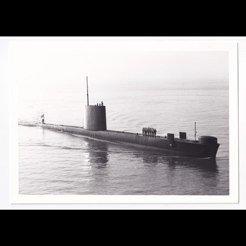 Photograph submarine orpheus - photograph:,