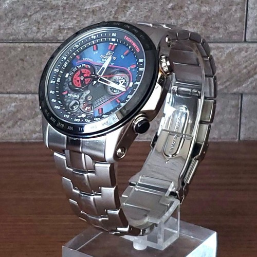 Orologio solare radiocomandato