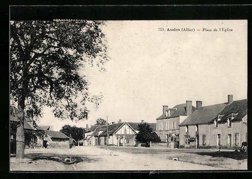 Cpa audes place - place, l´eglise