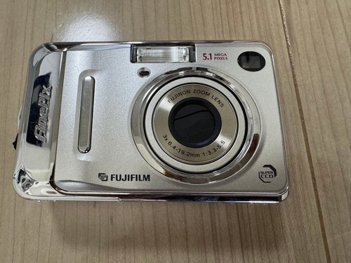 Fotocamera digitale compatta