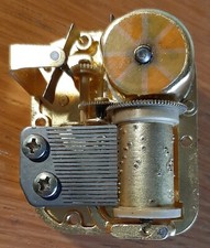 Vecchio carillon meccanico