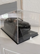 Lamborghini URUS SE 1:18 Model
