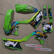 Plastiche + Grafica Kawasaki