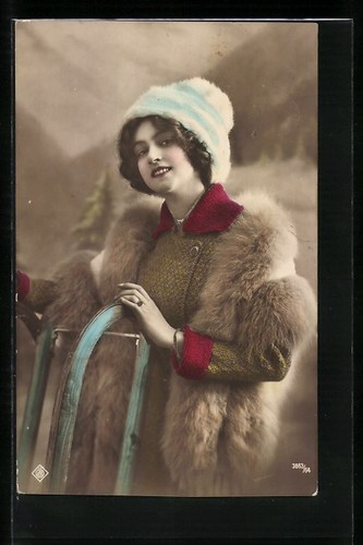 Cartolina signora sorridente - signora,