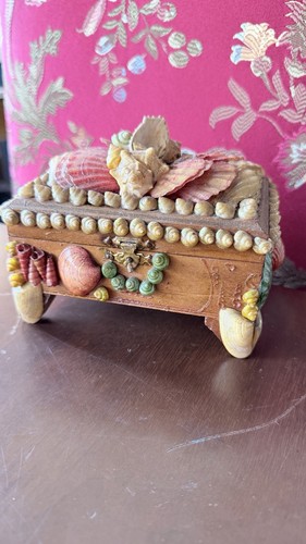 Antica scatola legno - in,